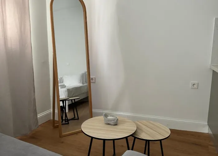 Aura Syros - Anna Maria